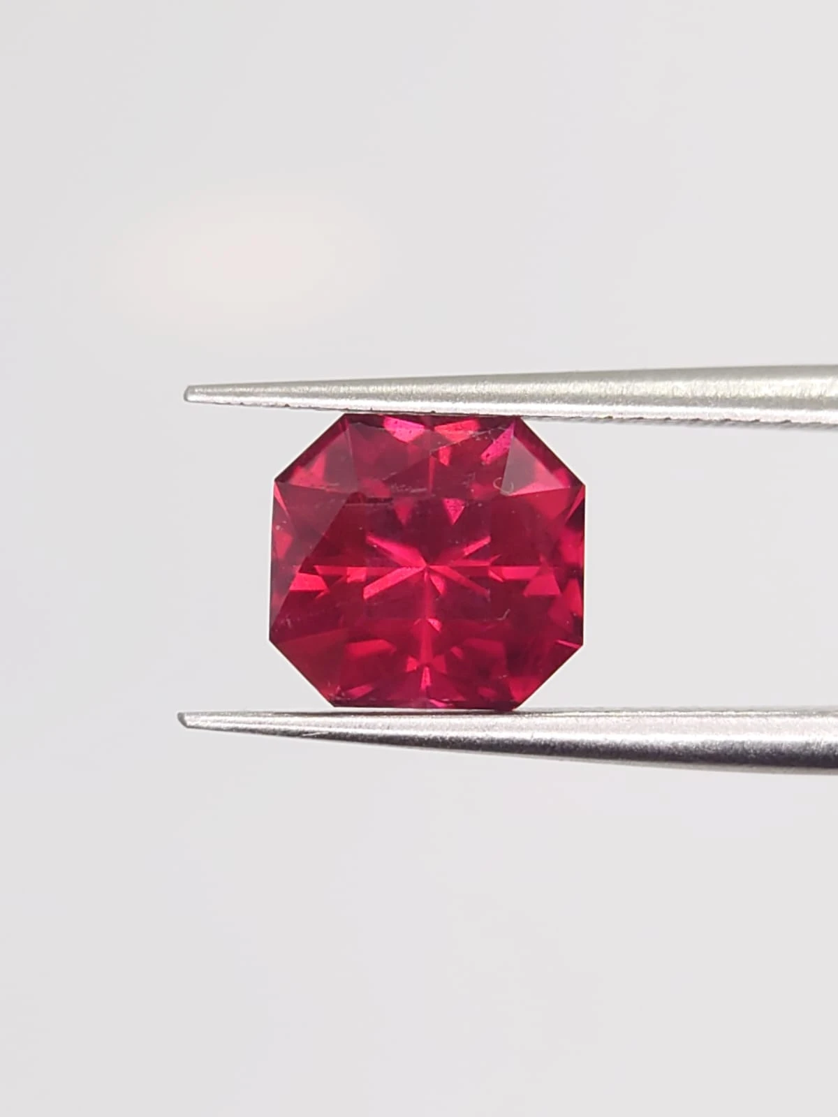 2.9ct Natural Malaya Garnet From Tanzania — view 2
